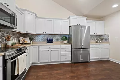 1013  Ann Marie Way, Oconomowoc, WI 53066 - Photo 14