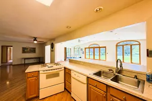 9622 296th Ave, Salem Lakes, WI 53168 - Photo 34