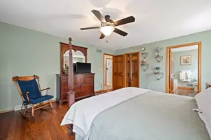 990 S Springdale Rd, Brookfield, WI 53186 - Photo 18