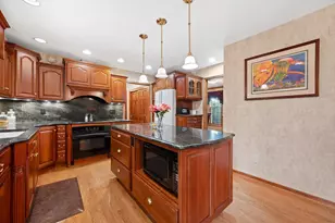 990 S Springdale Rd, Brookfield, WI 53186 - Photo 10