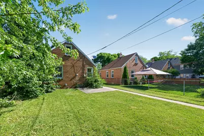 6431 W Girard Ave, Milwaukee, WI 53210 - Photo 6