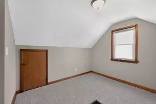 6431 W Girard Ave, Milwaukee, WI 53210 - Photo 24