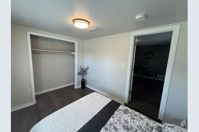 709  Dexter St, Madison, WI 53704 - Photo 6
