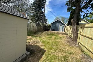 709 Dexter St, Madison, WI 53704 - Photo 16