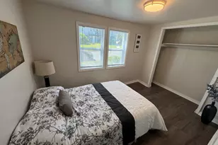 709 Dexter St, Madison, WI 53704 - Photo 4