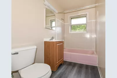 2410 W Howard Ave, Milwaukee, WI 53221 - Photo 30