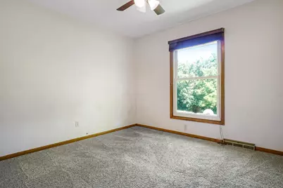 N105W21215  Oak Ln, Germantown, WI 53022 - Photo 16