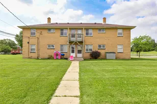 2424 W Howard Ave, Milwaukee, WI 53221 - Photo 32