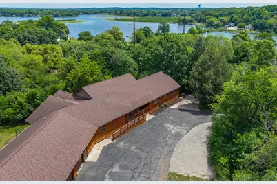 W303S10481  Sandy Beach Rd, Mukwonago, WI 53149 - Photo 2