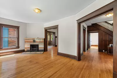 2963 N Prospect Ave, Milwaukee, WI 53211 - Photo 8