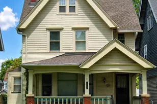 2963 N Prospect Ave, Milwaukee, WI 53211 - Photo 2