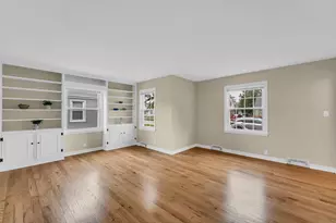 1233 Kingston Ave, Racine, WI 53402 - Photo 6