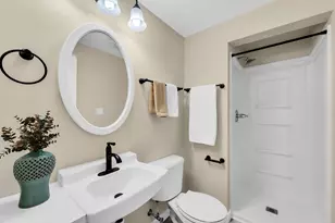 1233 Kingston Ave, Racine, WI 53402 - Photo 32