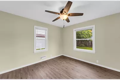 1233  Kingston Ave, Racine, WI 53402 - Photo 22