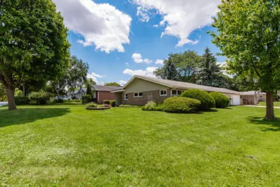 11307 W Garfield Ave, Wauwatosa, WI 53226 - Photo 42