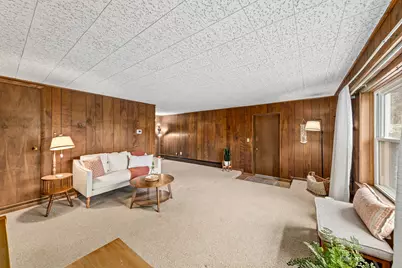 11307 W Garfield Ave, Wauwatosa, WI 53226 - Photo 16