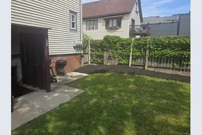 1650 N Arlington Pl, Milwaukee, WI 53202 - Photo 30