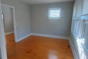 1650 N Arlington Pl, Milwaukee, WI 53202 - Photo 6