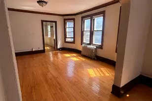 1650 N Arlington Pl, Milwaukee, WI 53202 - Photo 20