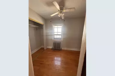 1650 N Arlington Pl, Milwaukee, WI 53202 - Photo 14