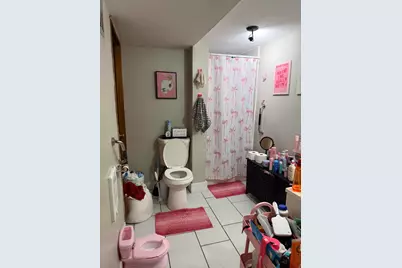 1650 N Arlington Pl, Milwaukee, WI 53202 - Photo 22