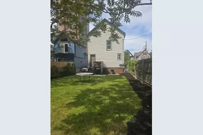 1650 N Arlington Pl, Milwaukee, WI 53202 - Photo 32