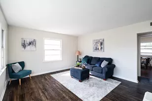 3739 N 97th Pl, Milwaukee, WI 53222 - Photo 6