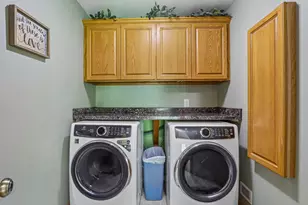 N63W27176 Maple St, Merton, WI 53089 - Photo 40