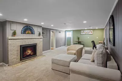 12001 W Underwood Pkwy, Wauwatosa, WI 53226 - Photo 26