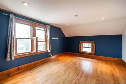 814  Buena Vista Ave, Waukesha, WI 53188 - Photo 14