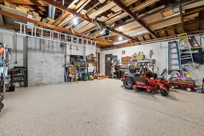 W250S4461  Center Rd, Waukesha, WI 53189 - Photo 36