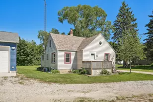 9207 39th Ave, Pleasant Prairie, WI 53142 - Photo 12