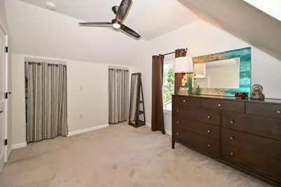 3725 S 5th Pl, Milwaukee, WI 53207 - Photo 32