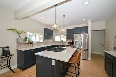 3725 S 5th Pl, Milwaukee, WI 53207 - Photo 20