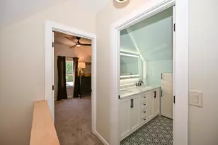 3725 S 5th Pl, Milwaukee, WI 53207 - Photo 30