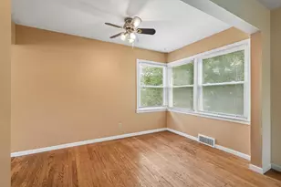 838 N 54th St, Milwaukee, WI 53208 - Photo 10