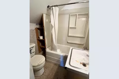 906  20th St, Two Rivers, WI 54241 - Photo 10