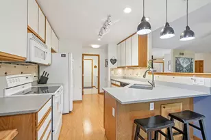 2837 Willard Ln, Waukesha, WI 53188 - Photo 18