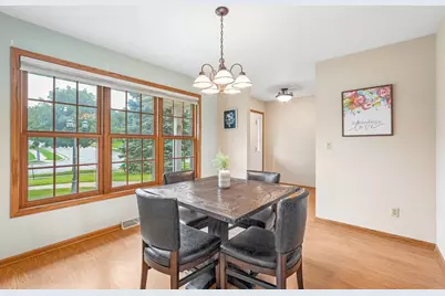2837  Willard Ln, Waukesha, WI 53188 - Photo 12