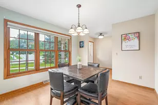 2837 Willard Ln, Waukesha, WI 53188 - Photo 12