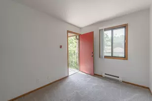 4042 S Pine Ave, Milwaukee, WI 53207 - Photo 16