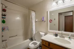 4042 S Pine Ave, Milwaukee, WI 53207 - Photo 26