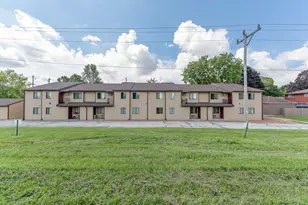 4042 S Pine Ave, Milwaukee, WI 53207 - Photo 2