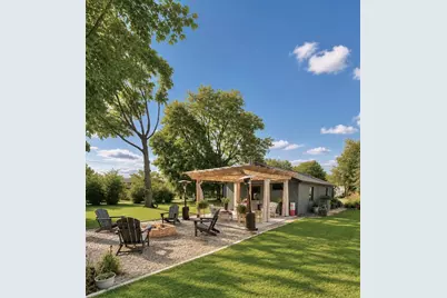 901  Clark St, Watertown, WI 53094 - Photo 20