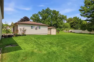 236 4 Mile Rd, Racine, WI 53402 - Photo 26