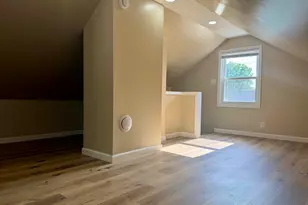 5261 N 46th St, Milwaukee, WI 53218 - Photo 12