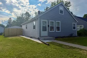 5261 N 46th St, Milwaukee, WI 53218 - Photo 2