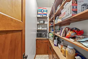 2918 S 7th St, Milwaukee, WI 53215 - Photo 10