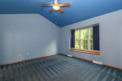 2812 E Somers Ct, Cudahy, WI 53110 - Photo 10