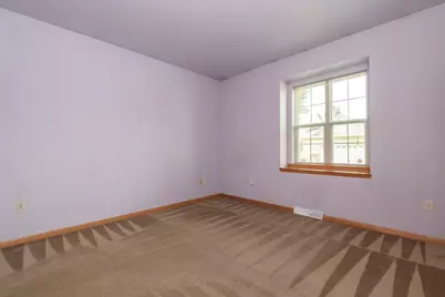 2812 E Somers Ct, Cudahy, WI 53110 - Photo 16